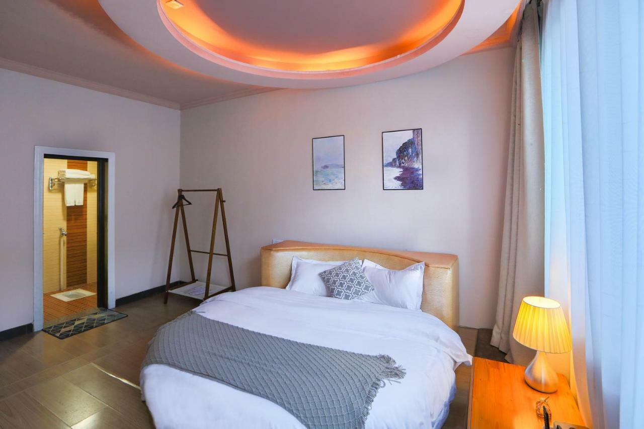 Magic Bamboo Hotel Yangshuo Bagian luar foto