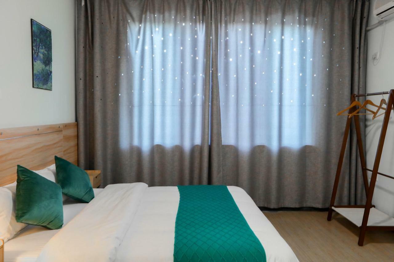 Magic Bamboo Hotel Yangshuo Bagian luar foto